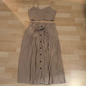 Universal Thread Tan Skirt Set with Button Front